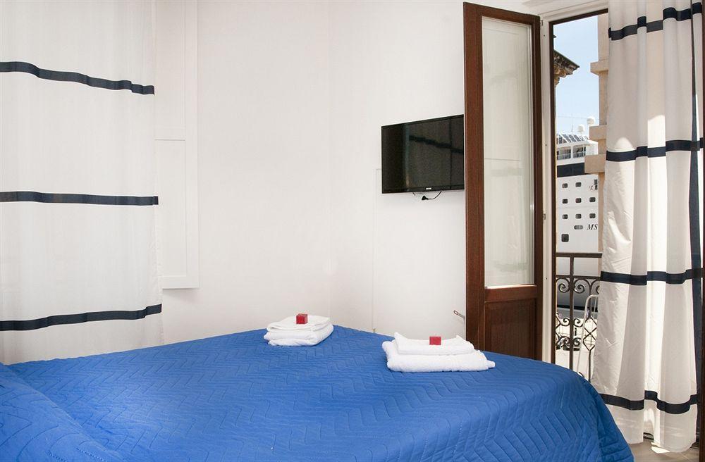 Marina Bay Villa Trapani Eksteriør bilde